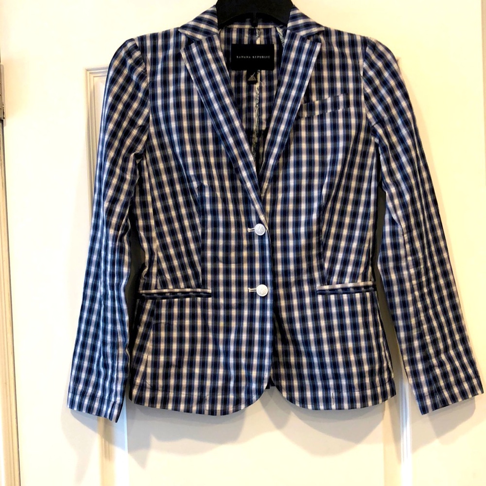 Beautiful Banana Republic jacket!